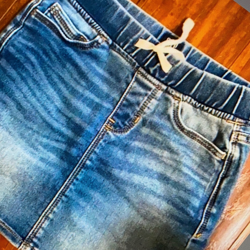 Tightness of tie straps soft denim pockets skirt